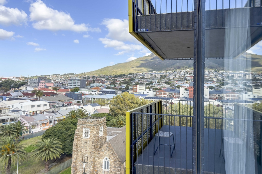 1 Bedroom Property for Sale in Woodstock Western Cape